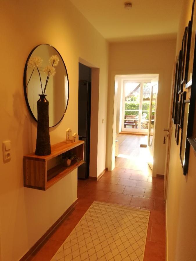 Apartment In Ruhiger Wohnlage Sie Sind In 3 Minuten Am Trebbower See Oder In 30 Minuten An Der Ostsee Klein Trebbow Eksteriør billede